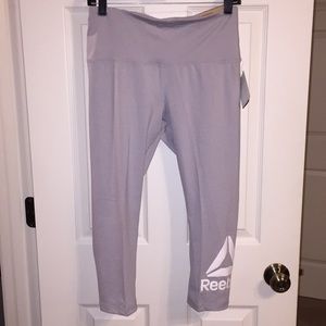 NWT Reebok Skinny Capri High Rise Pant